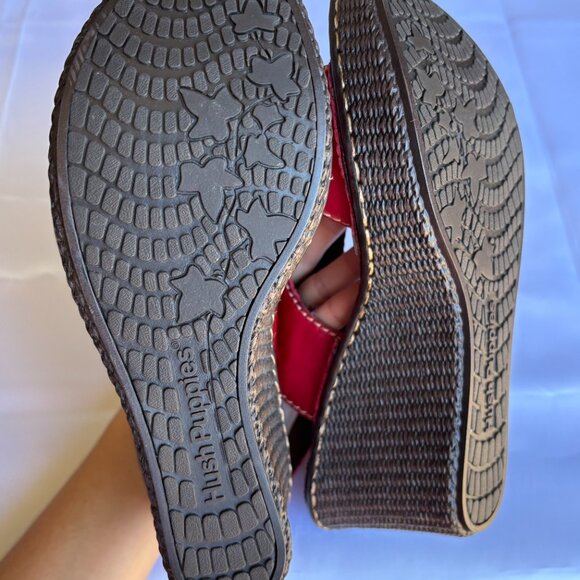 Red Hush Puppies Wedges - Picture 4 of 5